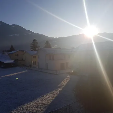 Family Mountain View - Upper Alley Apartment